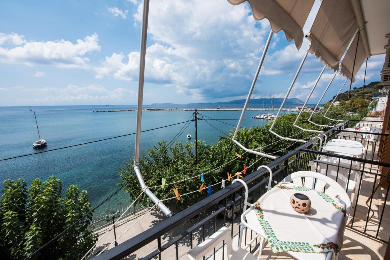 Orfanos Loutraki Rooms エクステリア 写真